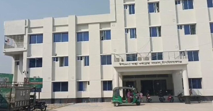 জুমার নামাজ পড়াতে যাওয়ার সময় মর্মান্তিক মৃত্যু হলো ইমামের